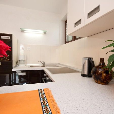Apartments Bozo Baška Екстериор снимка