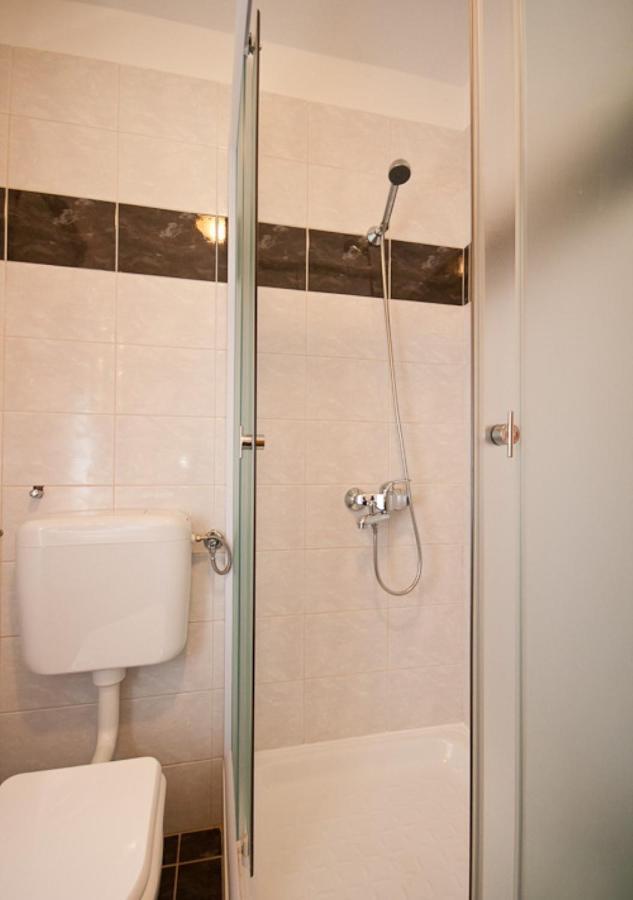 Apartments Bozo Baška Екстериор снимка