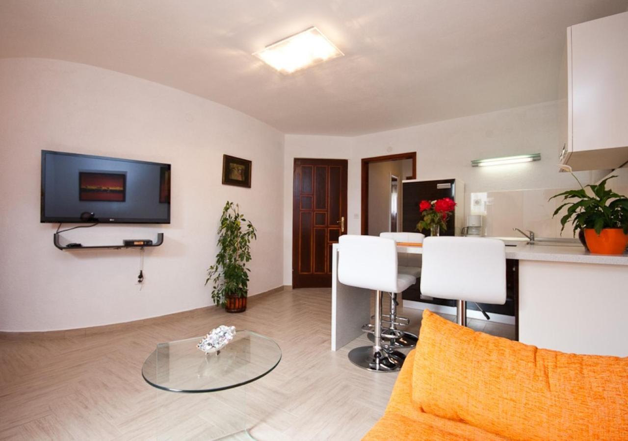 Apartments Bozo Baška Екстериор снимка