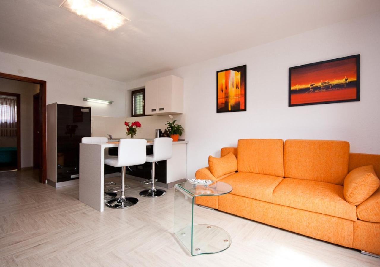Apartments Bozo Baška Екстериор снимка