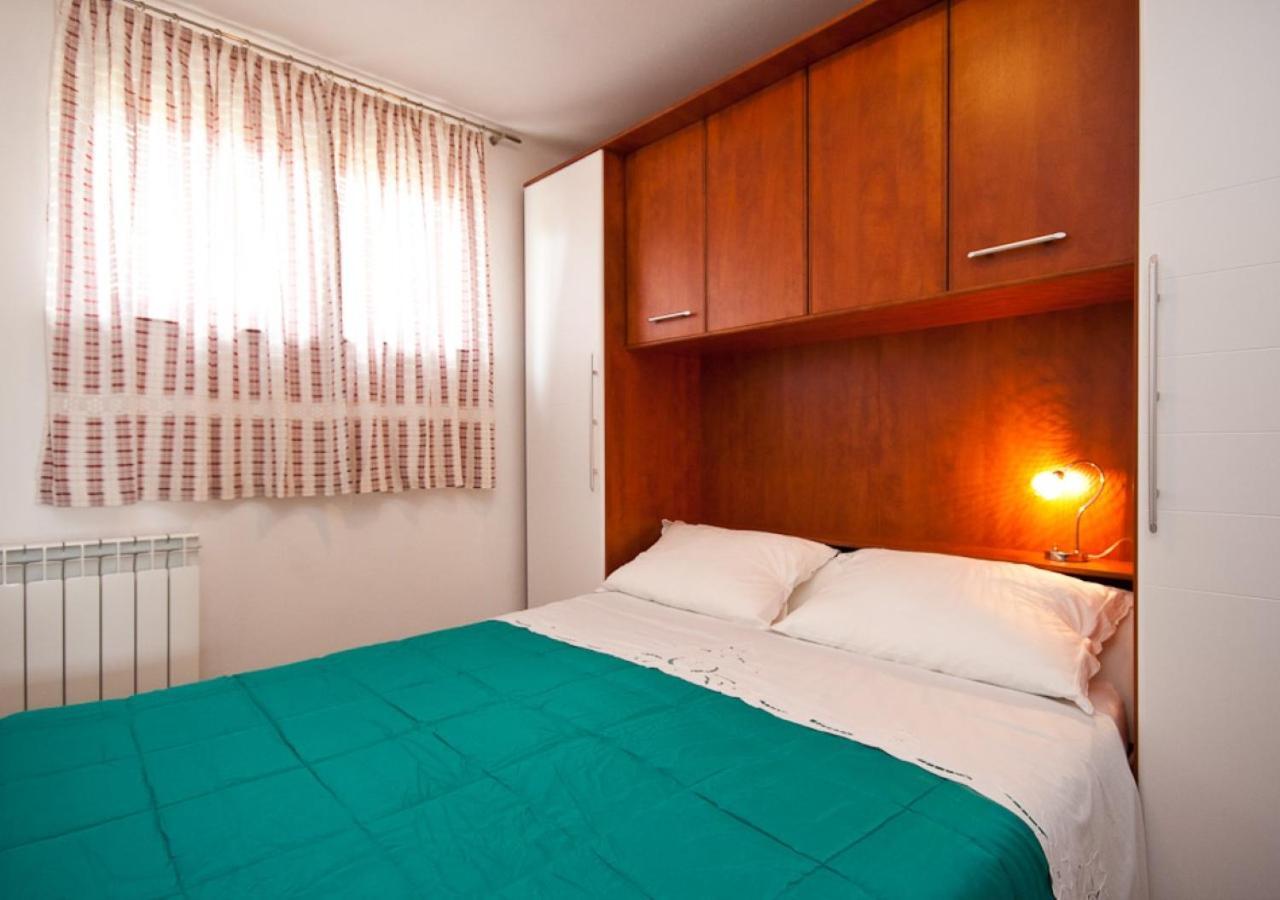 Apartments Bozo Baška Екстериор снимка